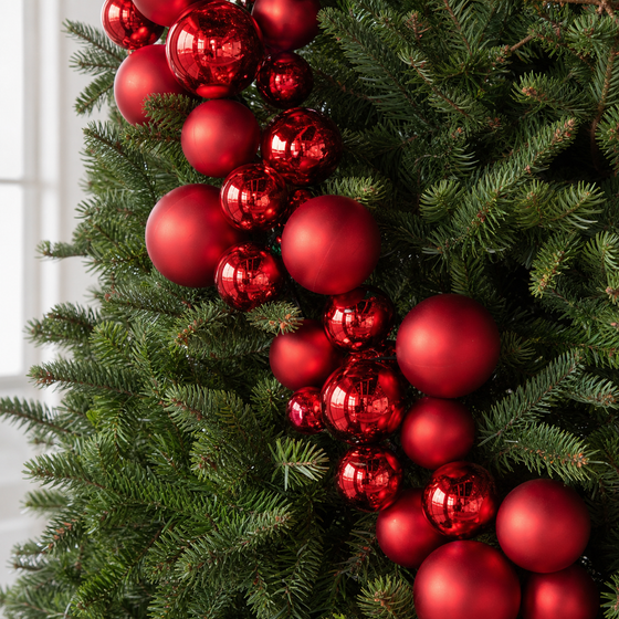 4 FT Red Shiny & Matte Ball Garland