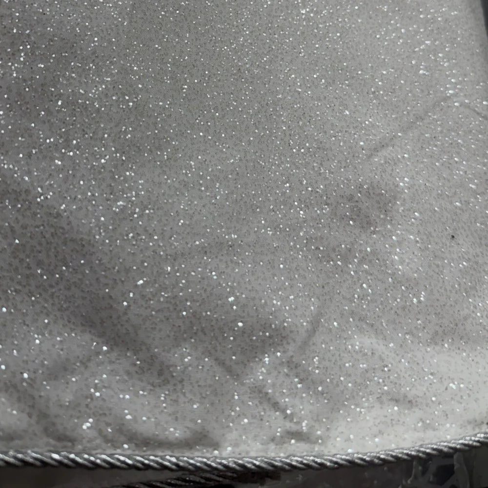 60" White & Silver Glitter Tree Skirt