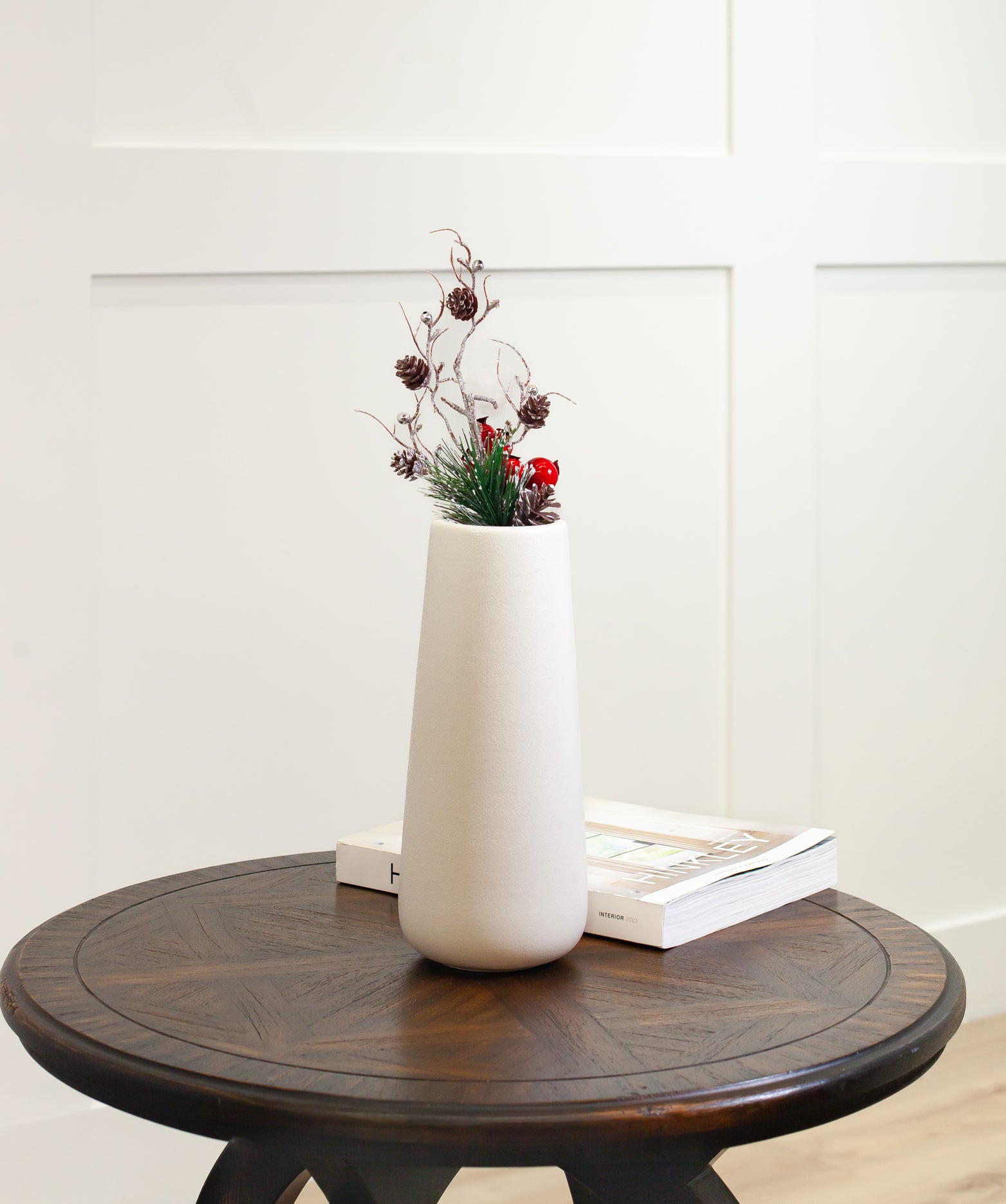 11" Pine With Berry Pick