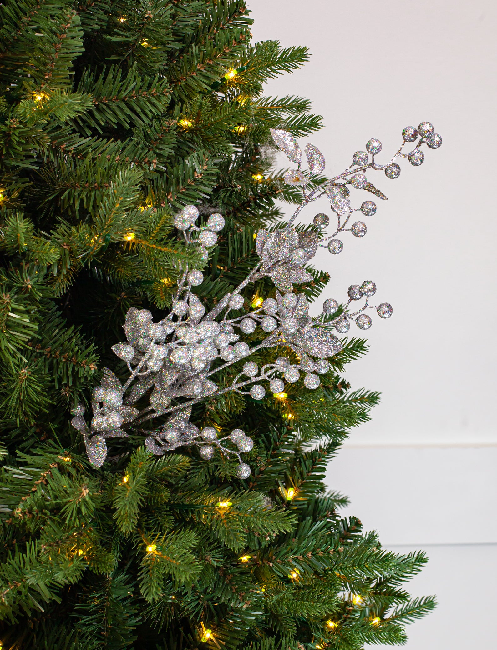 25" Glitter Leaf Spray