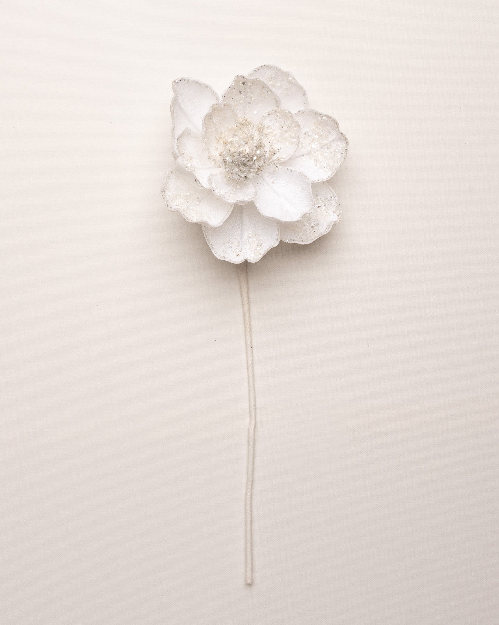 18" Icy Magnolia Stem