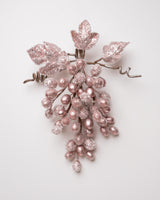 13" Grape Cluster With Leaves