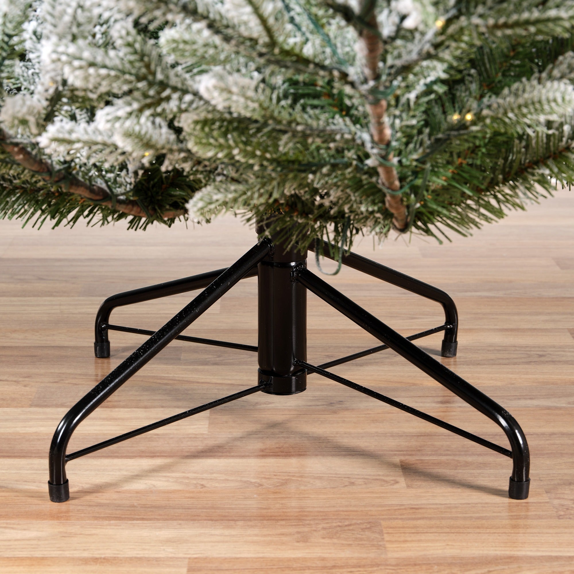 Norway Spruce Snowy Tree Pre Lit Warm White LED Lights