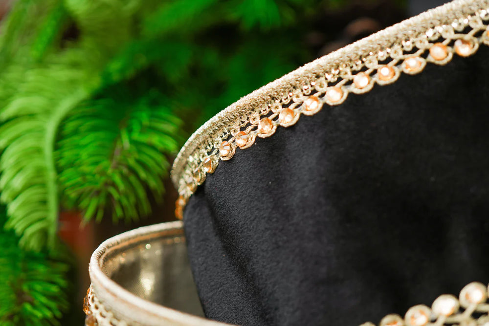 4" X 10YD Black Velvet Ribbon With Gold Trim