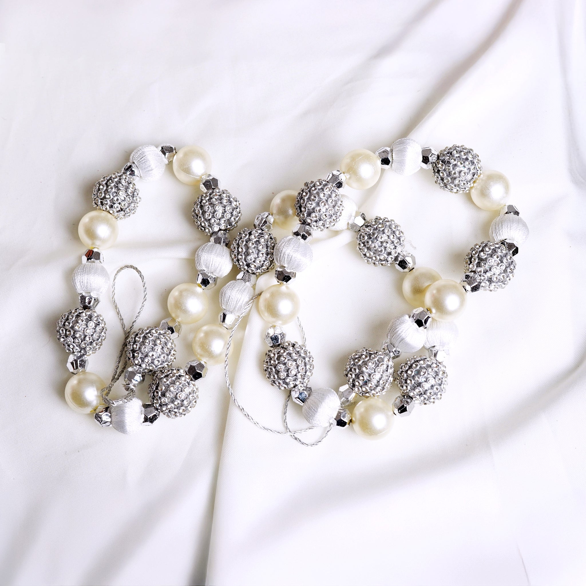 3 FT Silver Pearl Garland