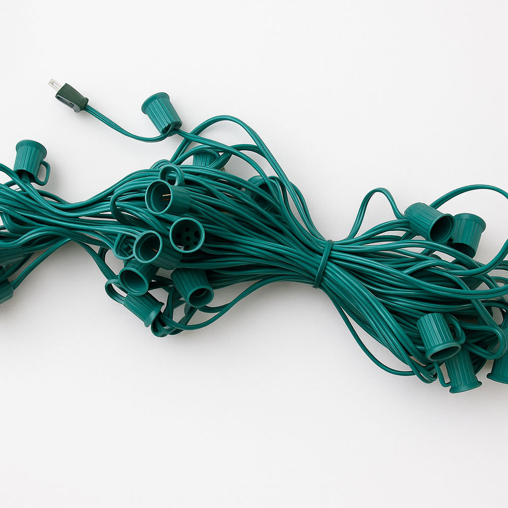 100 FT C9 Roll Green Wire 12" Spacing E17 Base