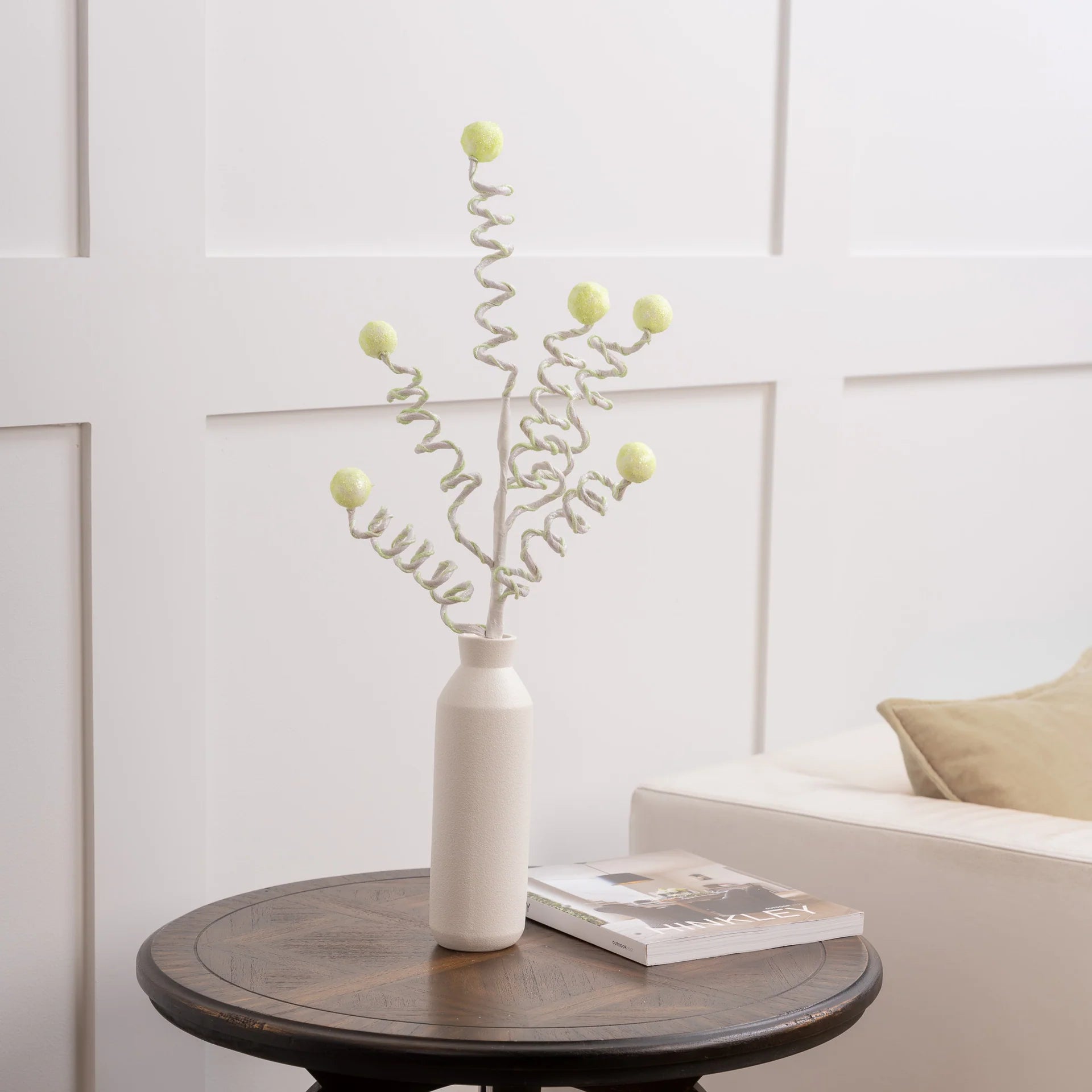 29" Green Candy Stripe Curl Ball Spray