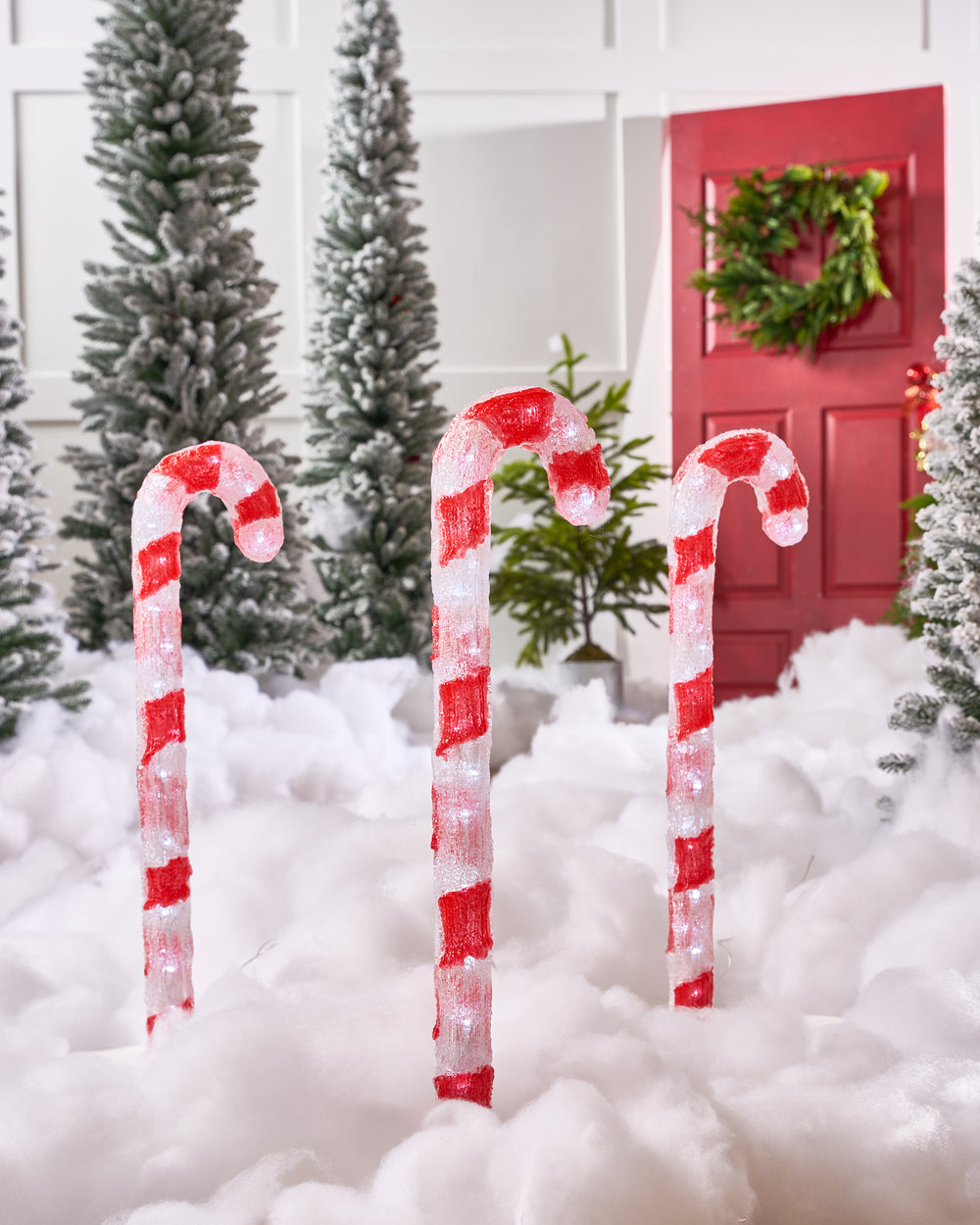 2 FT 90 LED Cool White Acrylic Outdoor Candy Canes