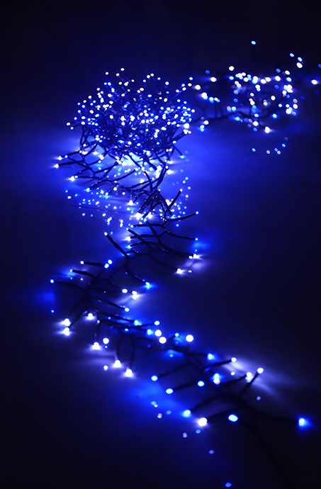 16 FT Cluster Extension Set Blue With 1 String Of 500 LED Lights