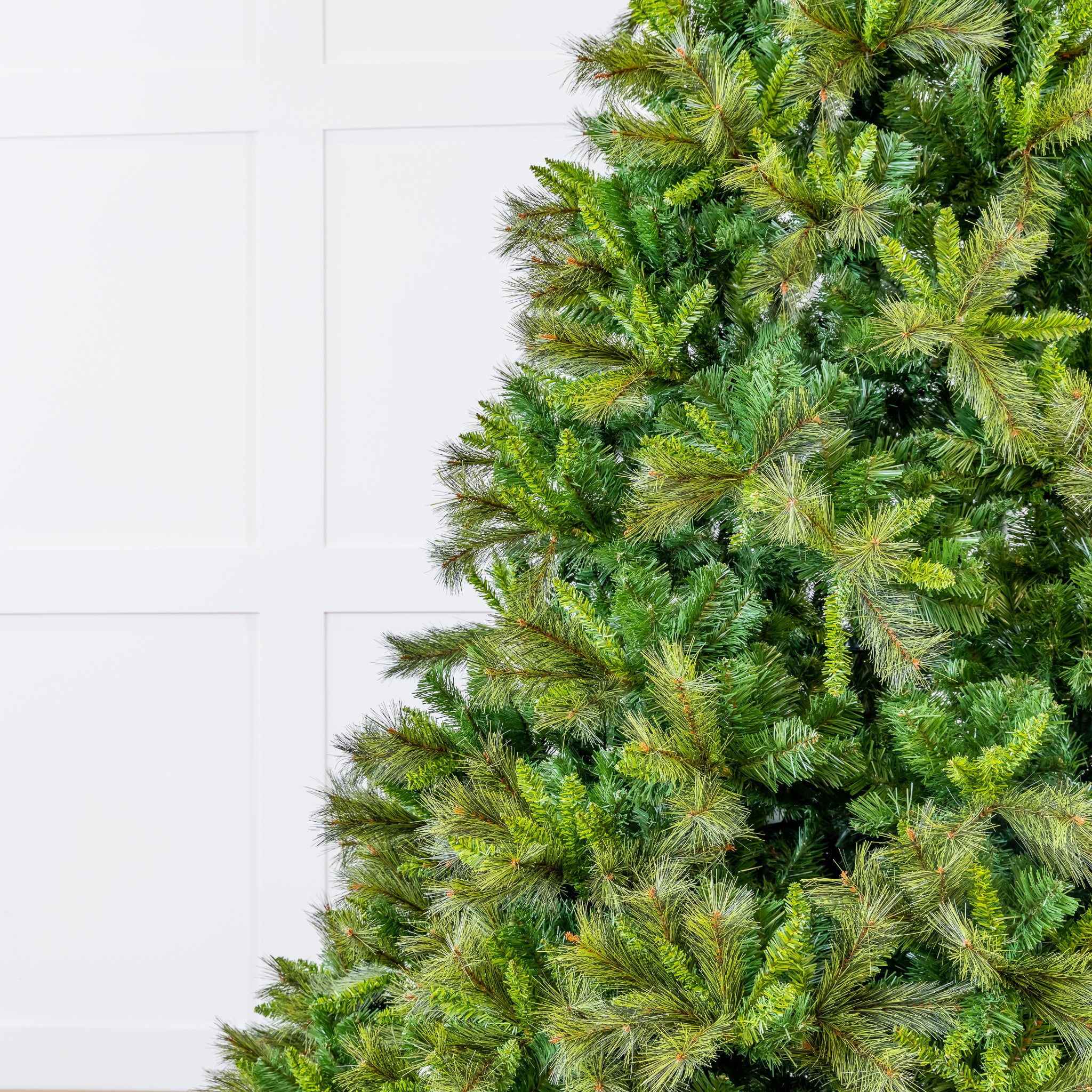 Deluxe Belgium Tree Unlit