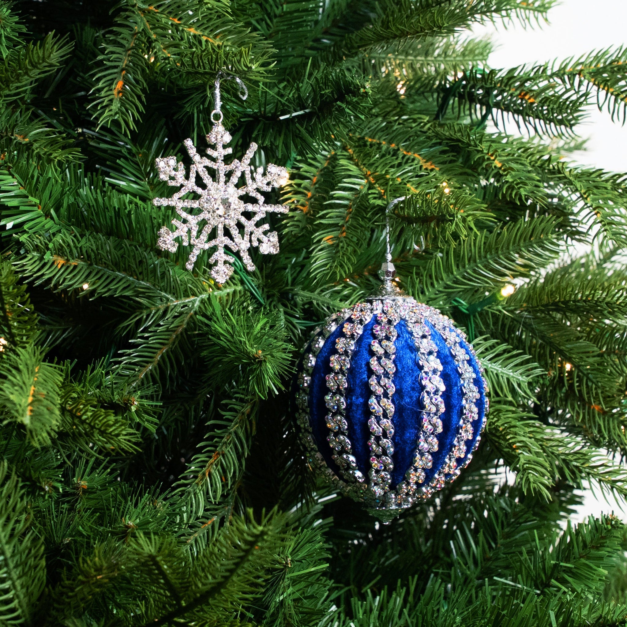 Blue & Silver Opulence Ornament & Ribbon Bundle