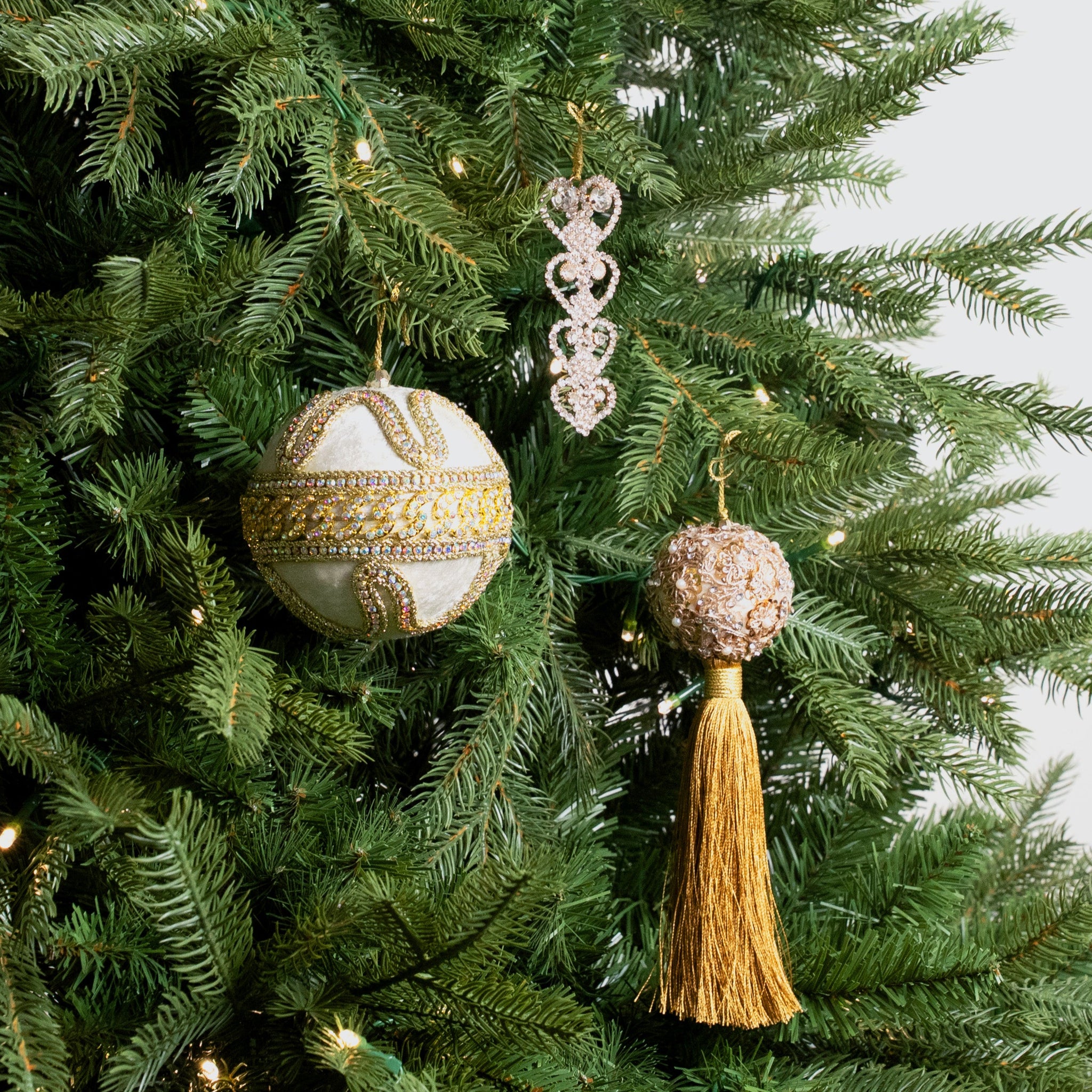 Gold & Ivory Opulence Ornament & Ribbon Bundle