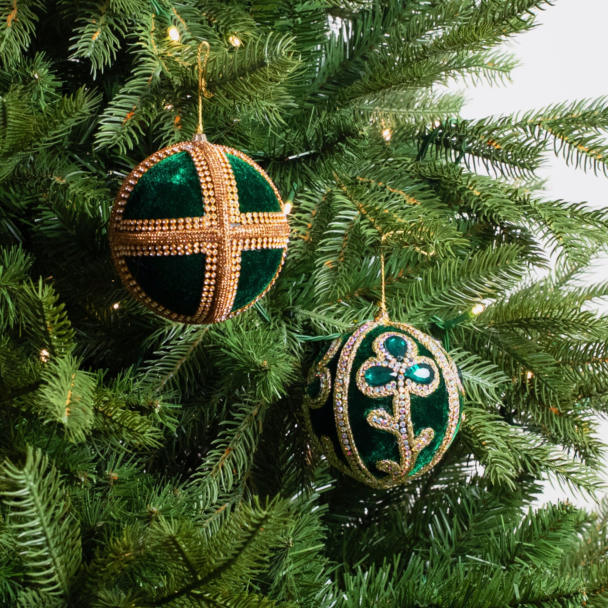 Emerald & Gold Opulence Ornament & Ribbon Bundle