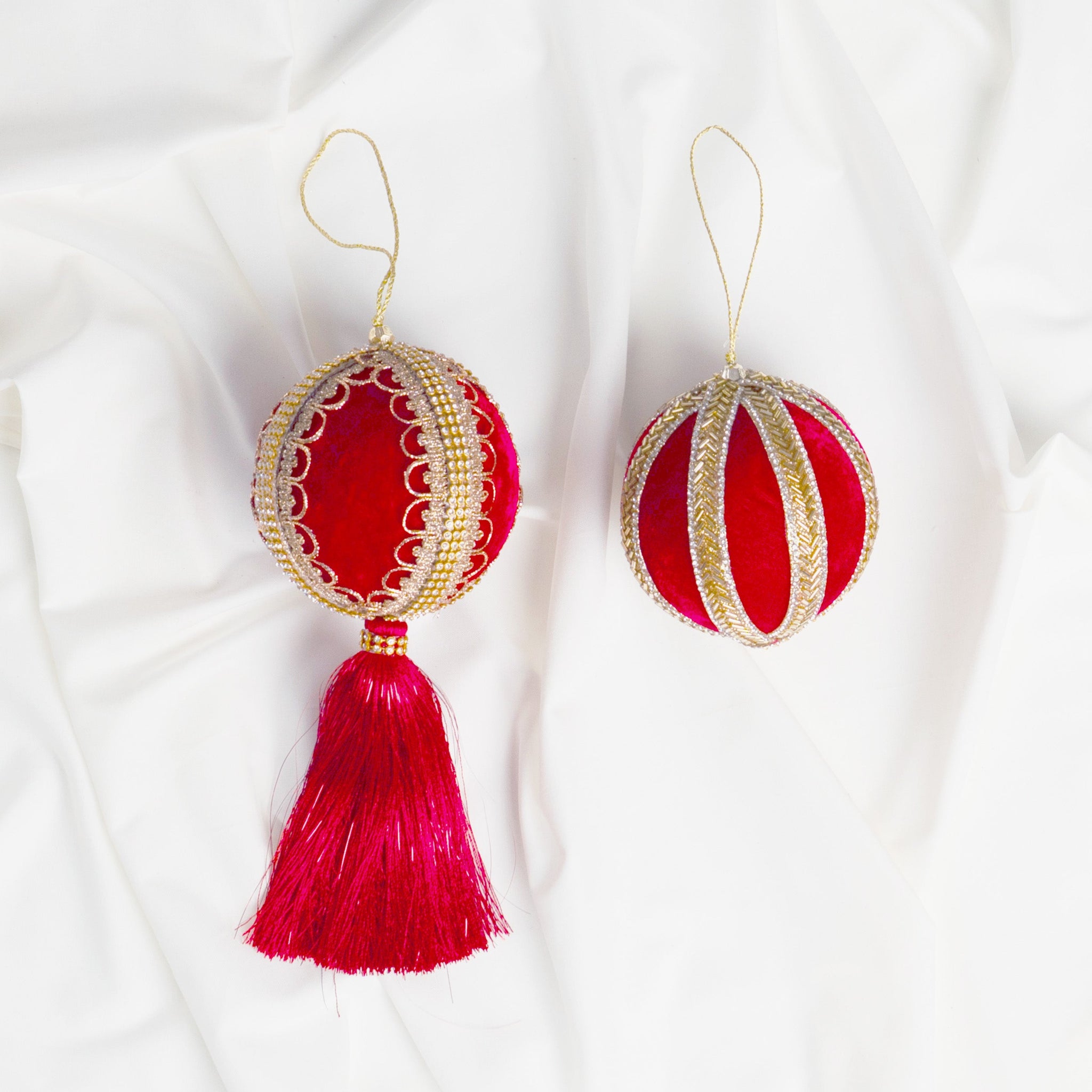 Red & Gold Opulence Ornament & Ribbon Bundle