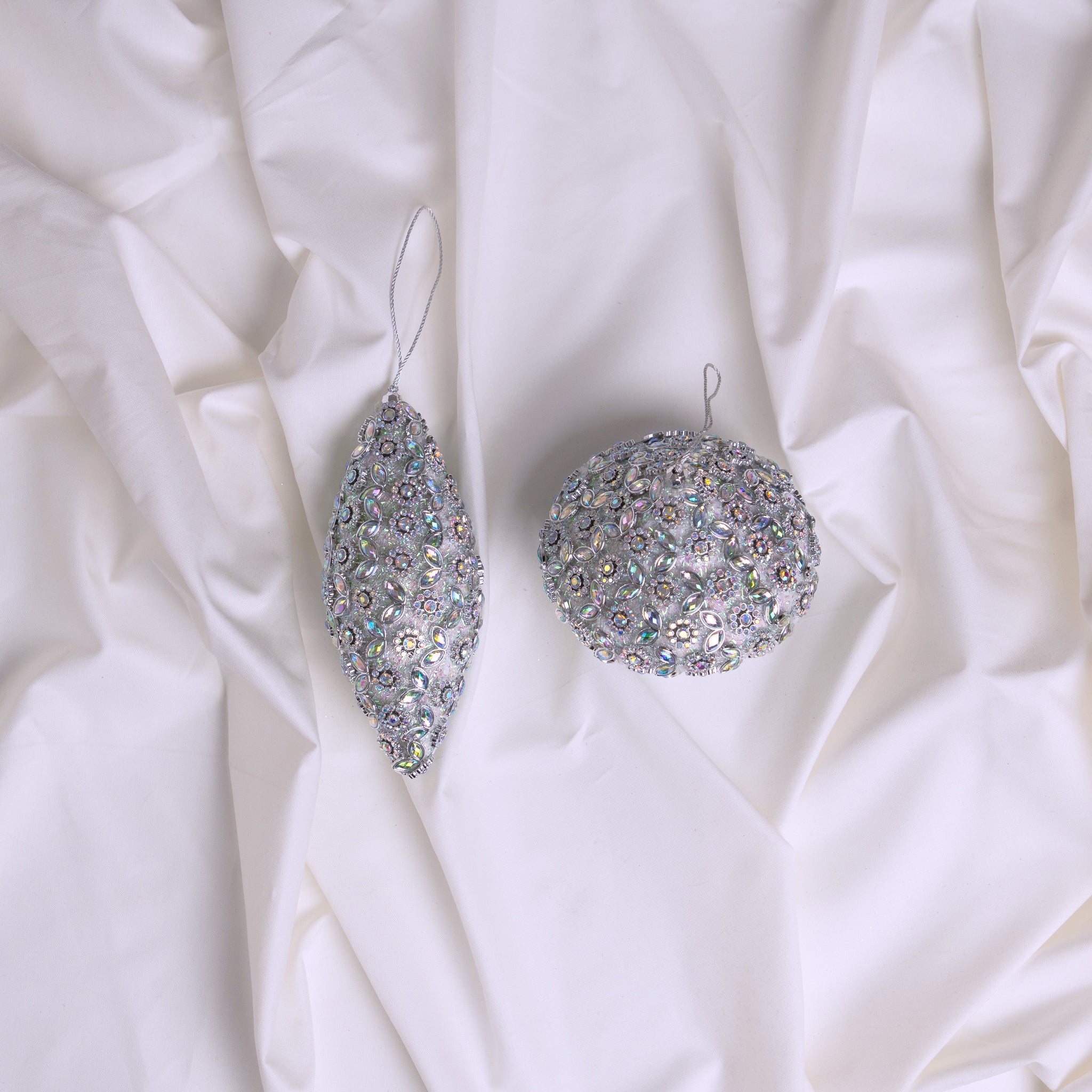 White & Silver Opulence Ornament & Ribbon Bundle