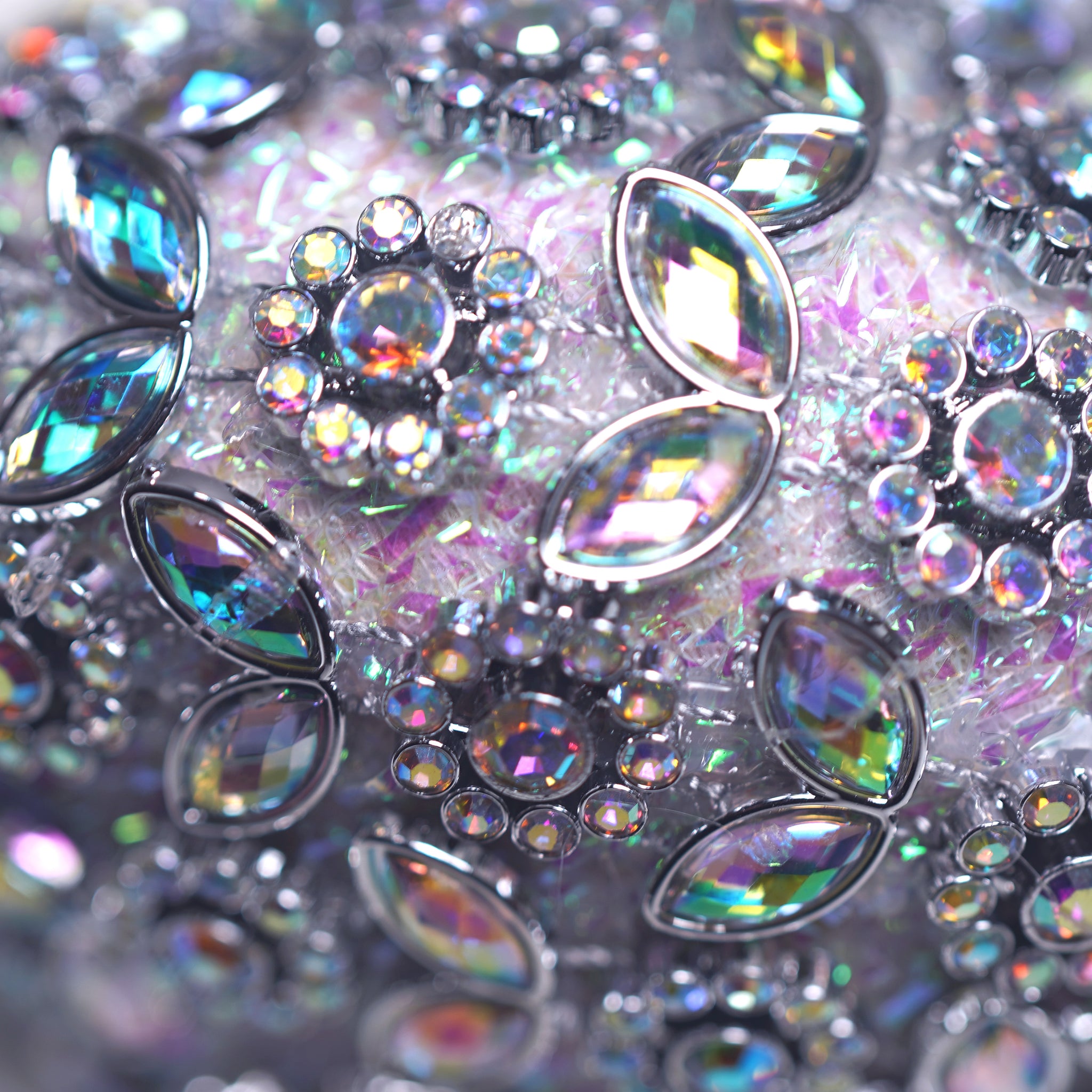 White & Silver Opulence Ornament & Ribbon Bundle