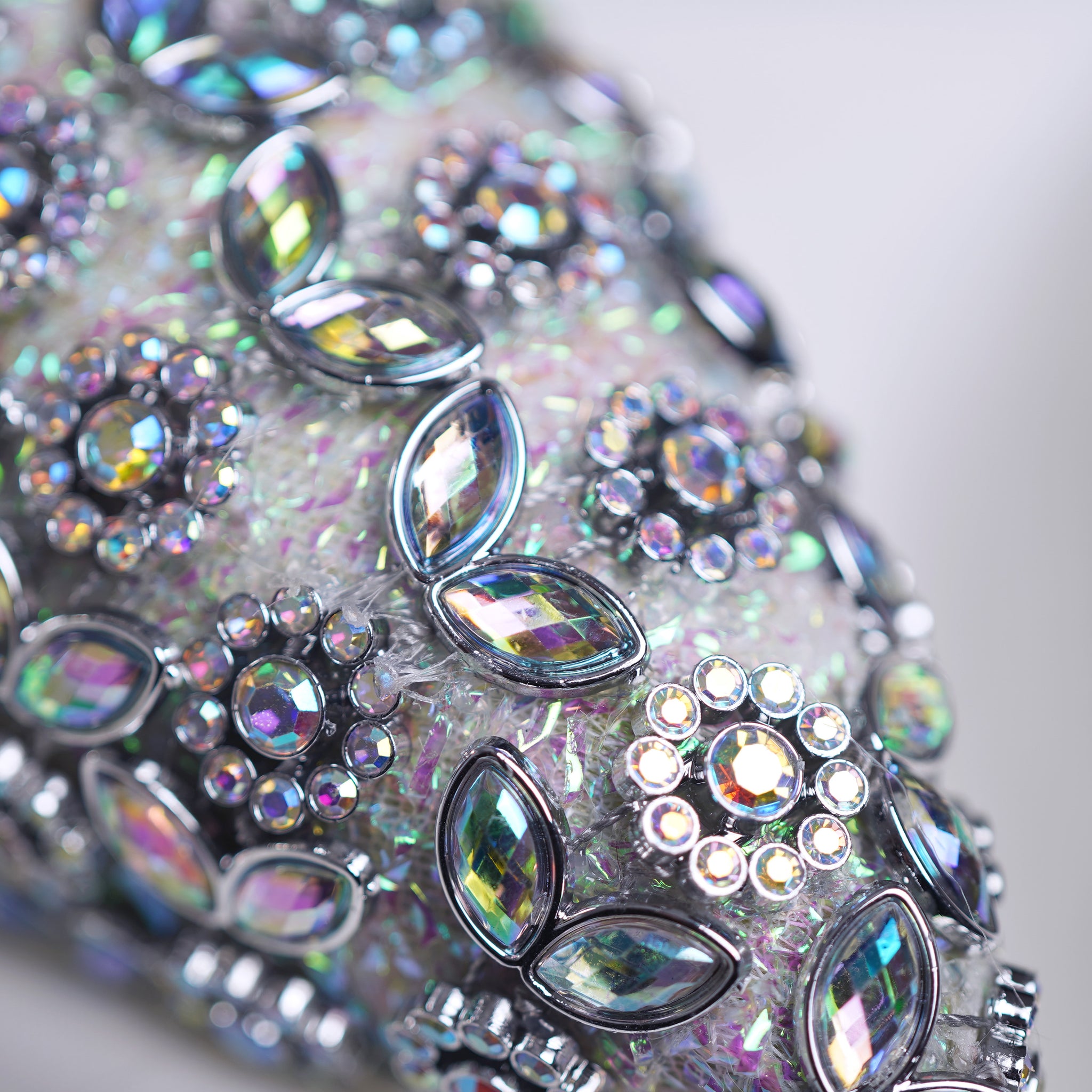 White & Silver Opulence Ornament & Ribbon Bundle