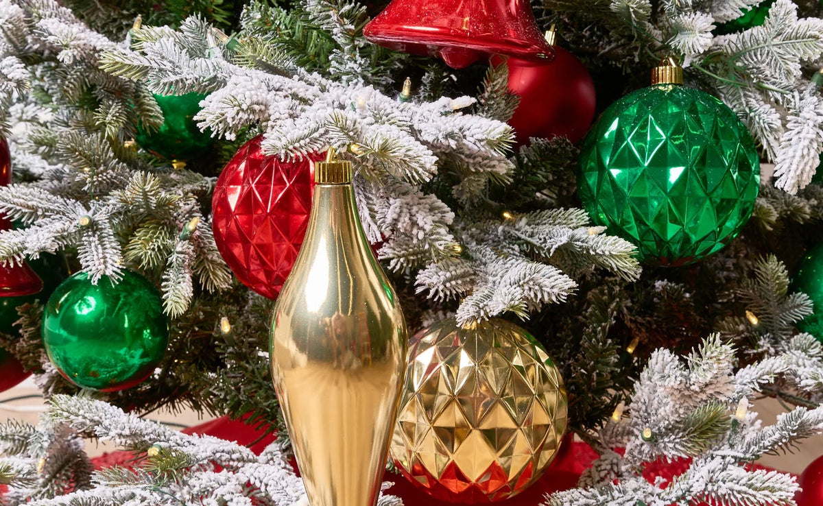 Wholesale Artificial Christmas Trees & Decorations